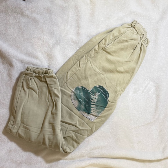 Boys Lie Sweatpants - Picture 2 of 5